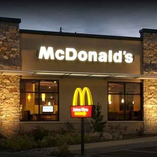 السعودية ماكدونالدز في عدد فروع قائمة ماك